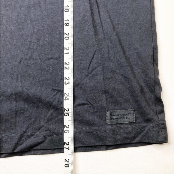 Life Is Good Men’s T Shirt Not All Who Wander Are Lost Camper Traveler Sz Small - Picture 7 of 8